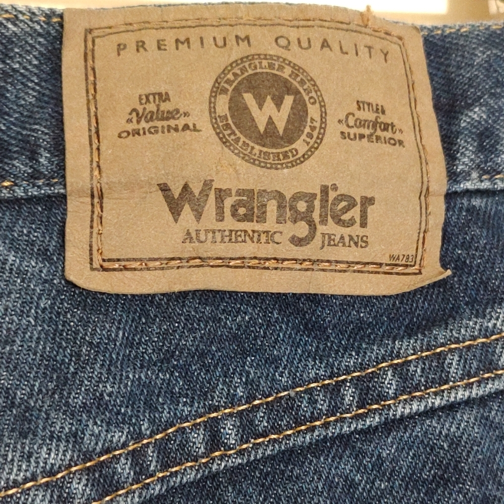 Wrangler Regular Fit Men's Blue Jeans - Picture 6 of 6